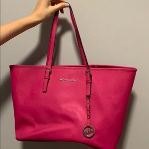 Micheal Kors tote bag
